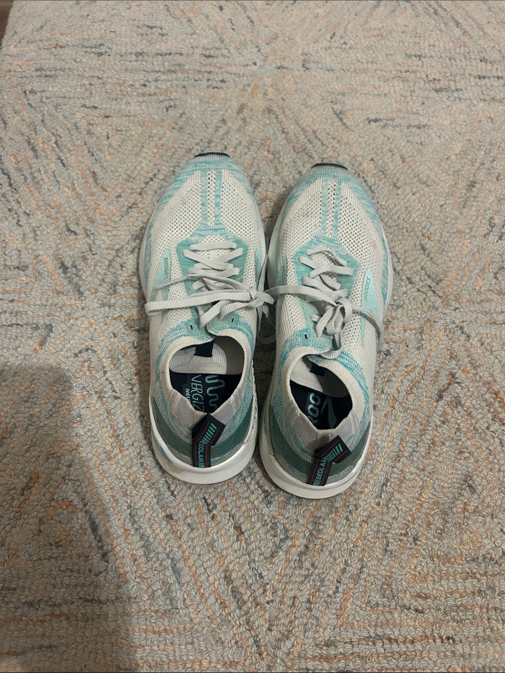 Brooks Women's Athletic Shoes in White and Teal